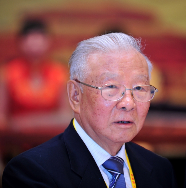 �������ڇ�(gu��)�ҽy(t��ng)һ�������L�_(t��i)����ͬ�˕�(hu��)��(hu��)�L(zh��ng)�S�v�r(n��ng)����