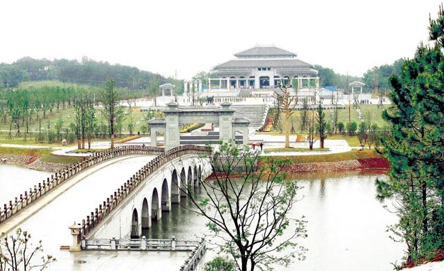 �׵����r(n��ng)�����L(f��ng)���^(q��)