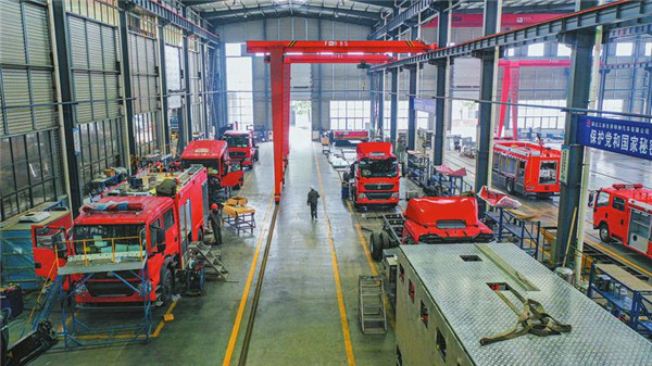 �������ό�(zhu��n)����������|(zh��)����(qi��ng)��֮·��