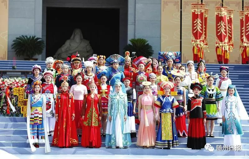 56�僺Ů�F(xi��n)�������������ϳ����׵۴�衷