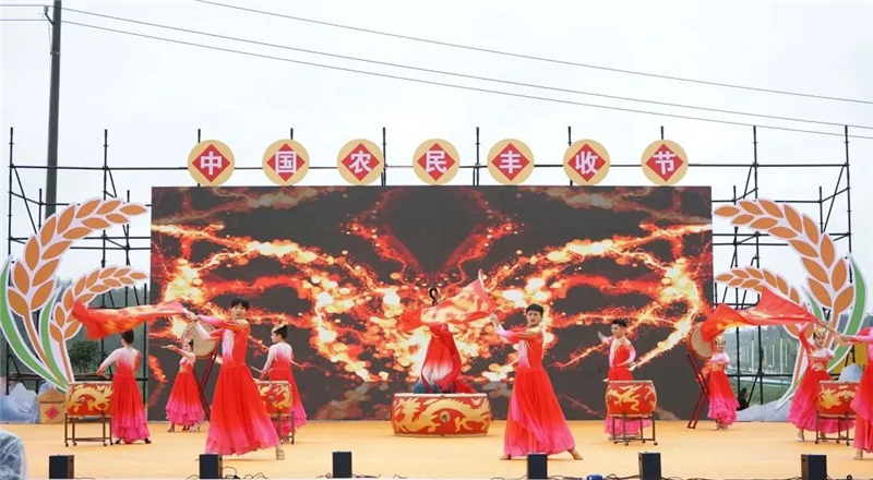 �¾��r(n��ng)�����S���S�չ�(ji��)����[